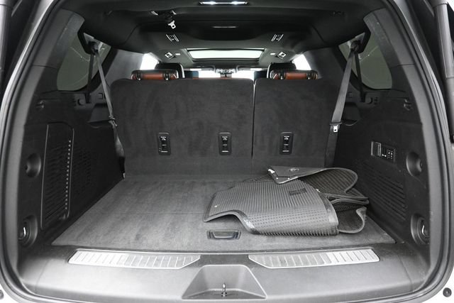 Used 2023 GMC Yukon XL Denali Ultimate AWD/4WD image 33