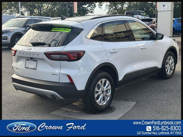 Certified 2023 Ford Escape Active w/ Tech Pack #1 AWD/4WD image 5