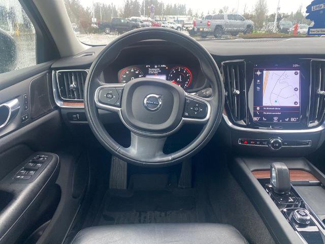 Used 2022 Volvo S60 B5 Momentum w/ Advanced Package image 8