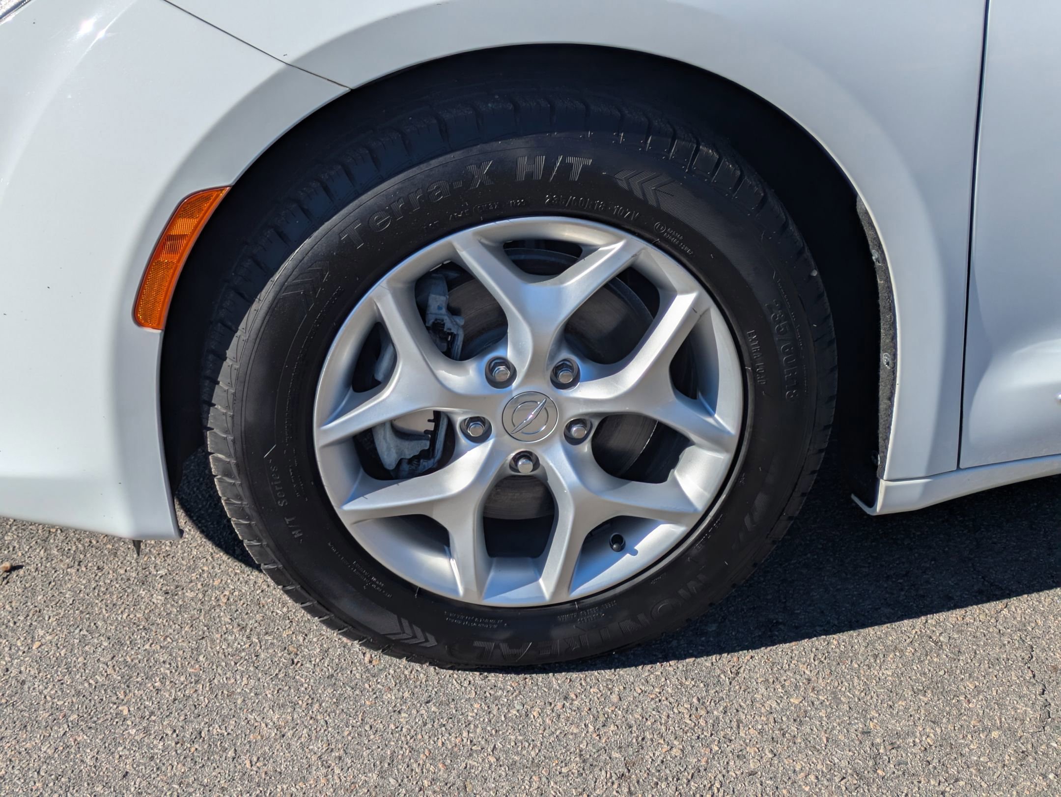 Used 2020 Chrysler Pacifica Limited image 11