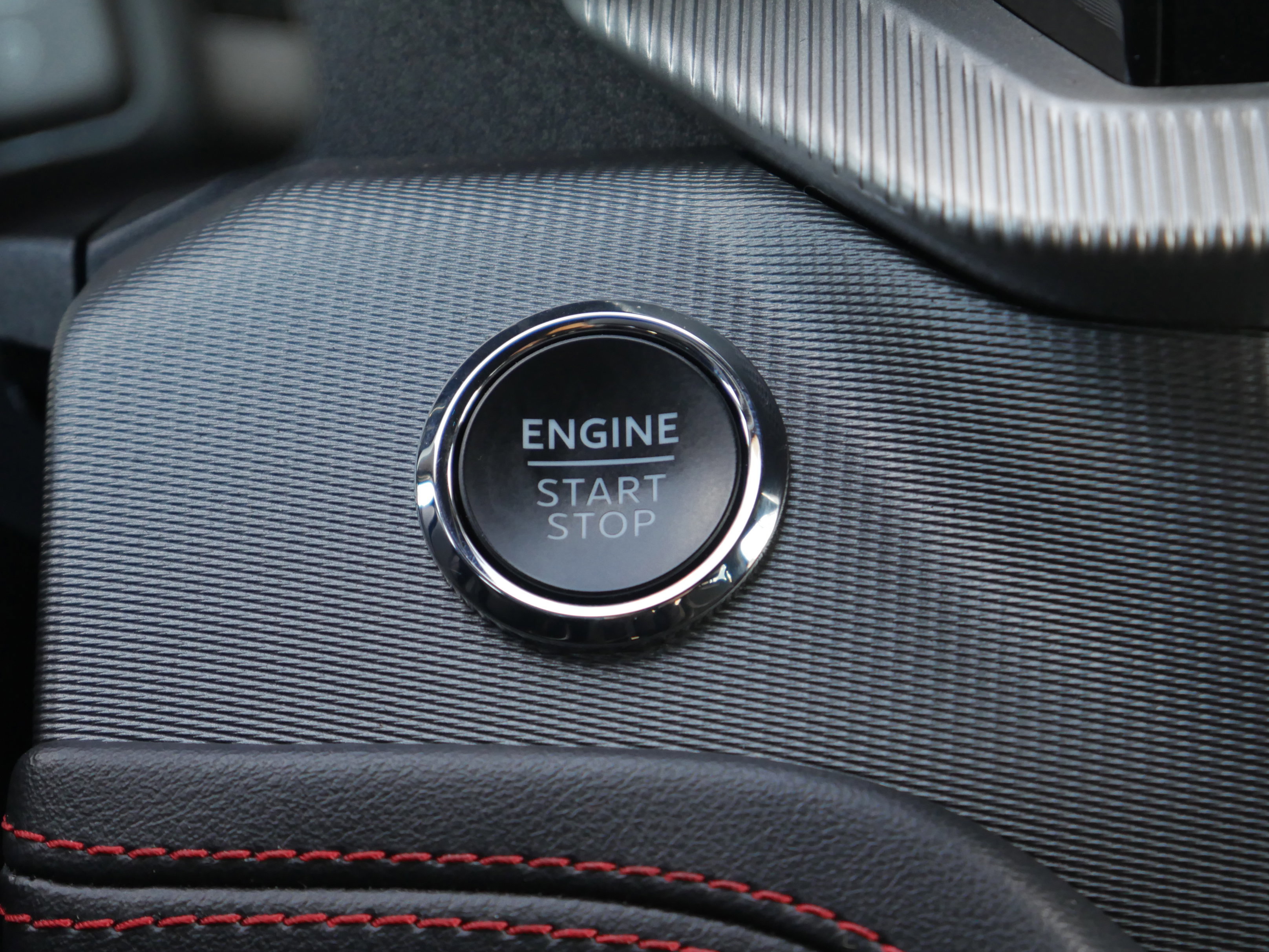 Certified 2025 Ford Explorer ST image 16