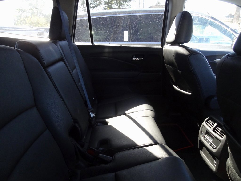Used 2021 Honda Pilot Special Edition image 9