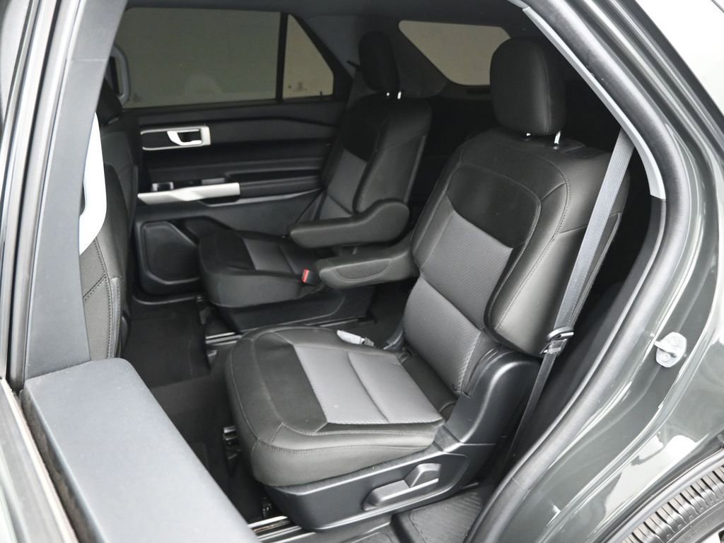 Certified 2022 Ford Explorer XLT image 21