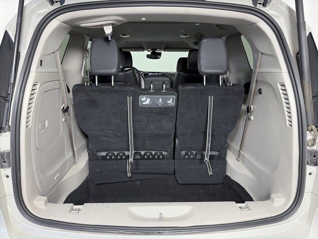 Used 2021 Chrysler Pacifica Touring-L image 26