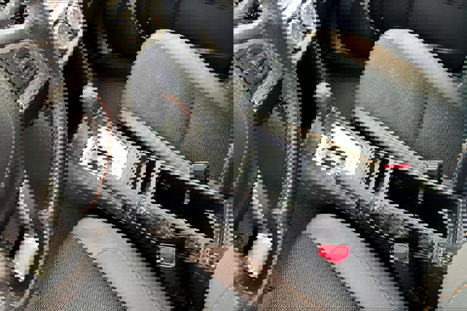 Used 2017 Subaru Crosstrek 2.0i Premium image 16