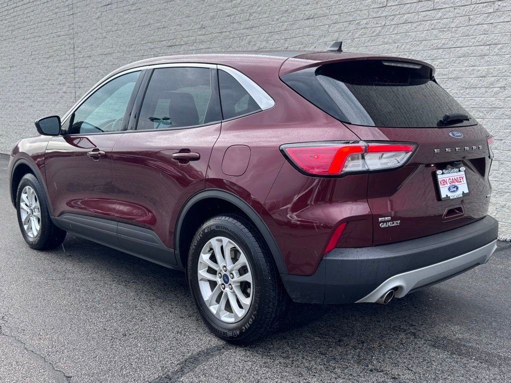 Certified 2021 Ford Escape SE image 5