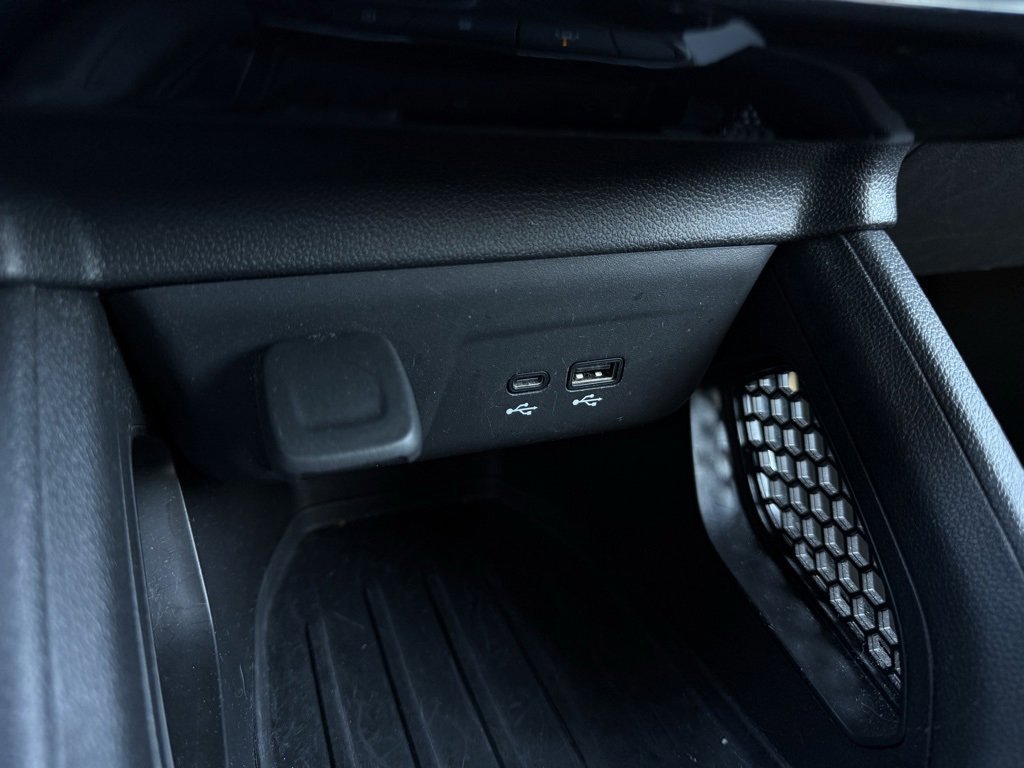 Used 2025 Chevrolet TrailBlazer LT image 19