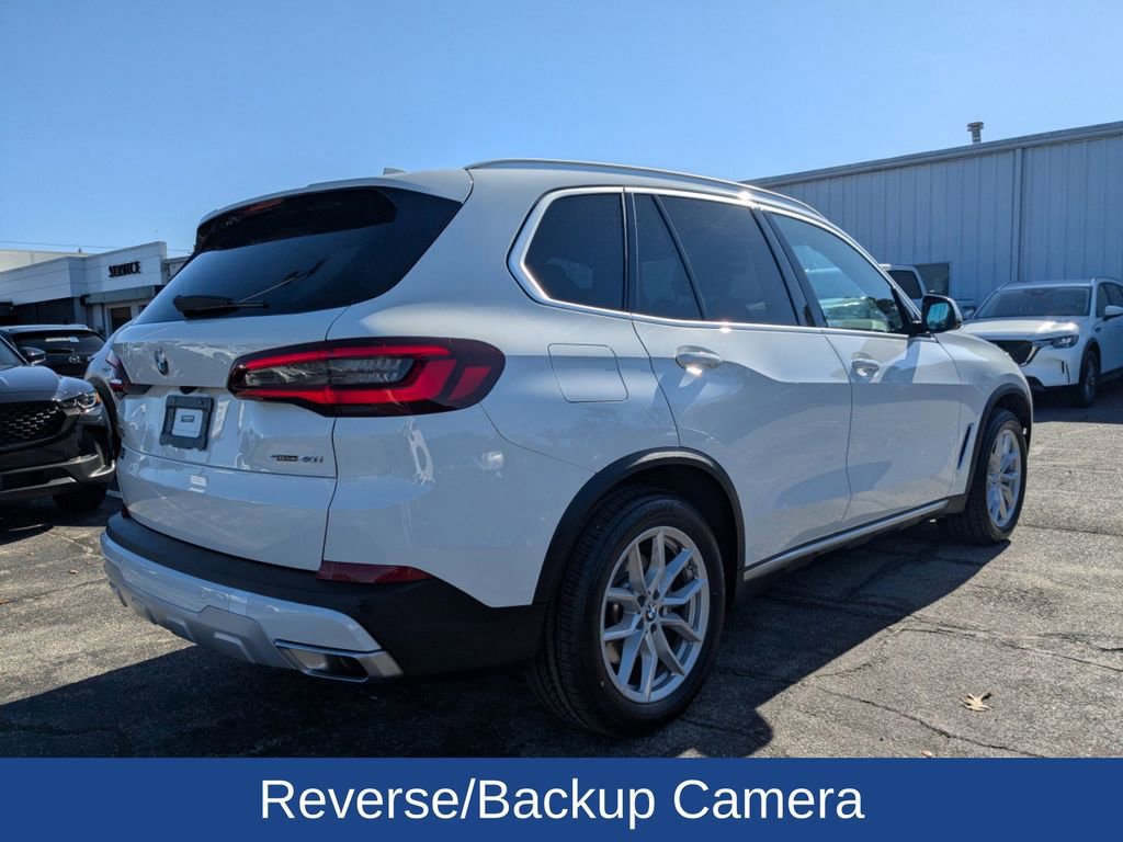 Used 2023 BMW X5 sDrive40i w/ Parking Assistance Package image 5