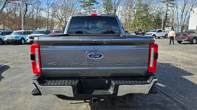Certified 2024 Ford F350 Lariat image 4