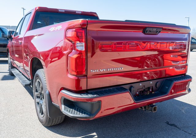 Used 2023 Chevrolet Silverado 1500 RST w/ Protection Package AWD/4WD image 8