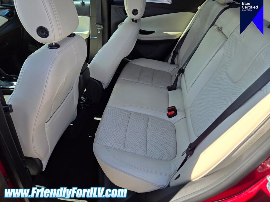 Used 2020 Buick Encore GX Essence w/ Experience Buick Package FWD image 10