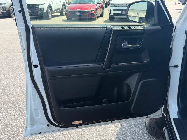 Used 2024 Toyota 4Runner TRD Off-Road Premium w/ Moonroof Package AWD/4WD image 15