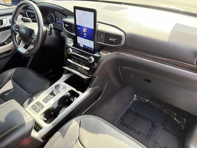 Certified 2023 Ford Explorer Limited w/ Limited Technology Package image 27