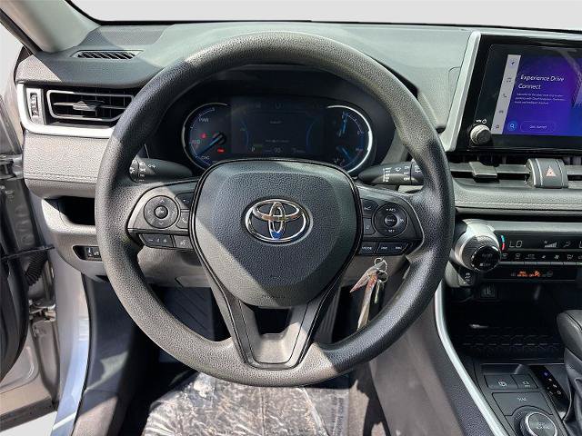 Used 2024 Toyota RAV4 LE AWD/4WD image 12