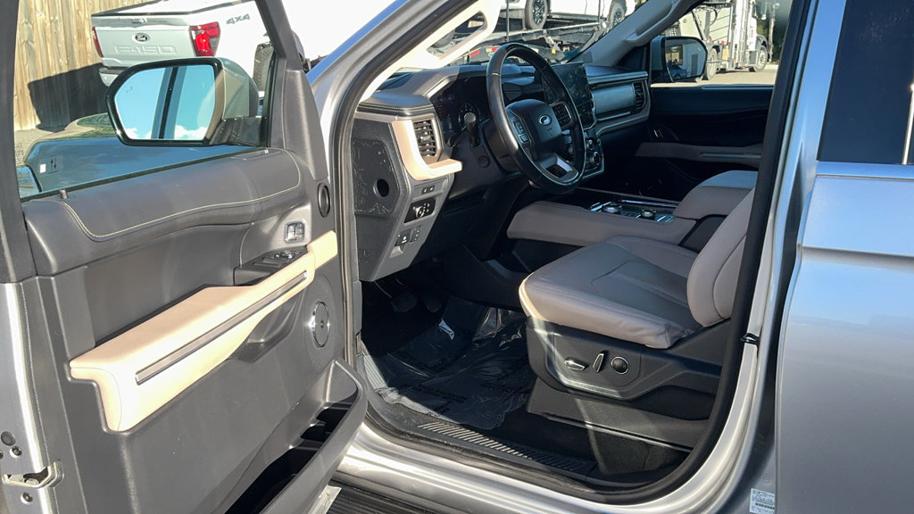 Certified 2024 Ford Expedition Limited AWD/4WD image 25
