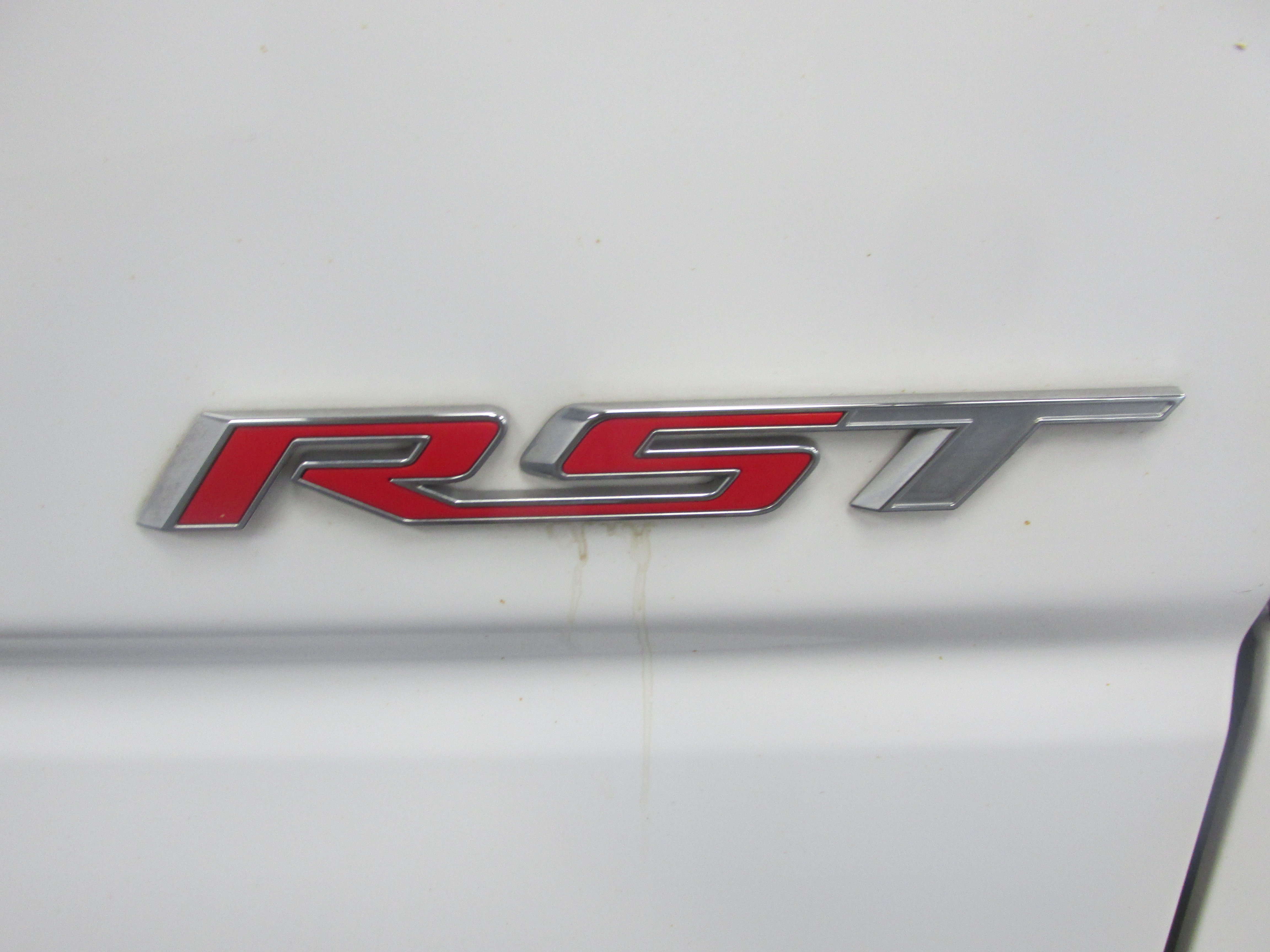 Used 2023 Chevrolet Silverado 1500 RST w/ Z71 Off-Road Package AWD/4WD image 21
