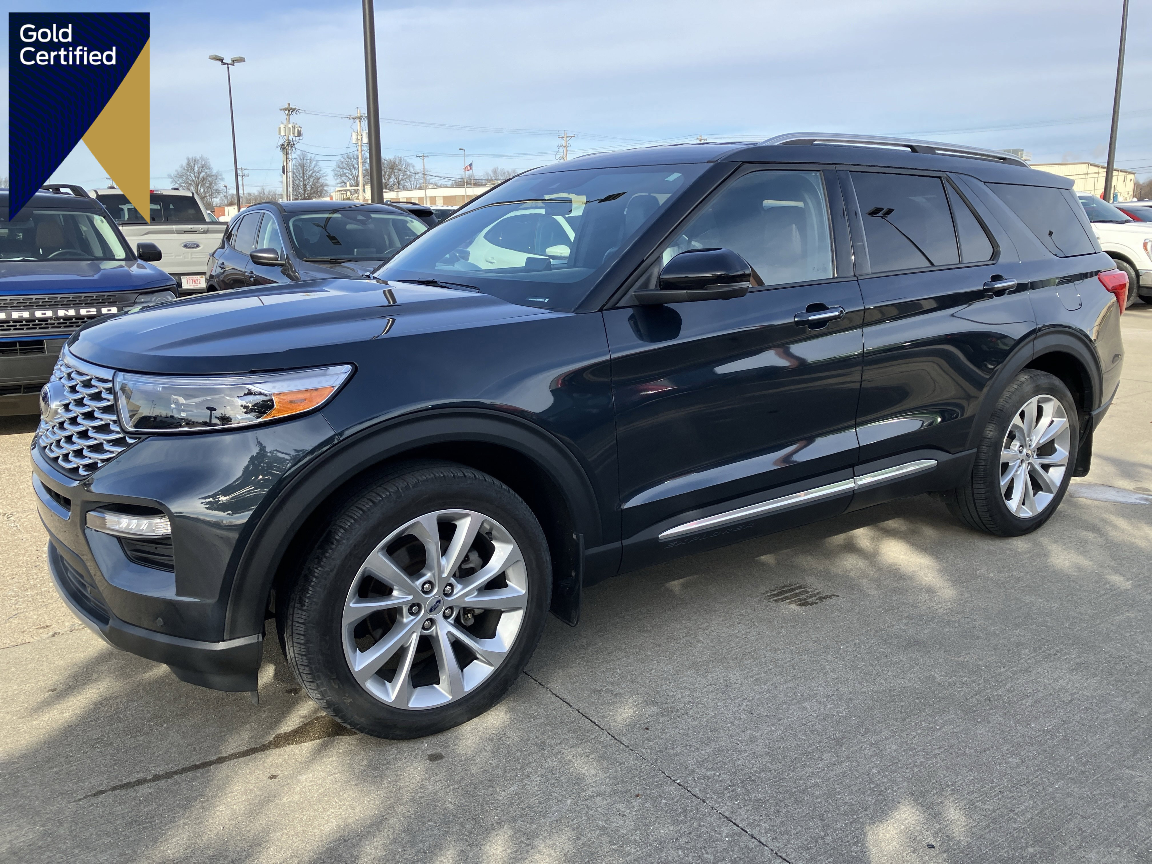 Certified 2022 Ford Explorer Platinum w/ Equipment Group 601A