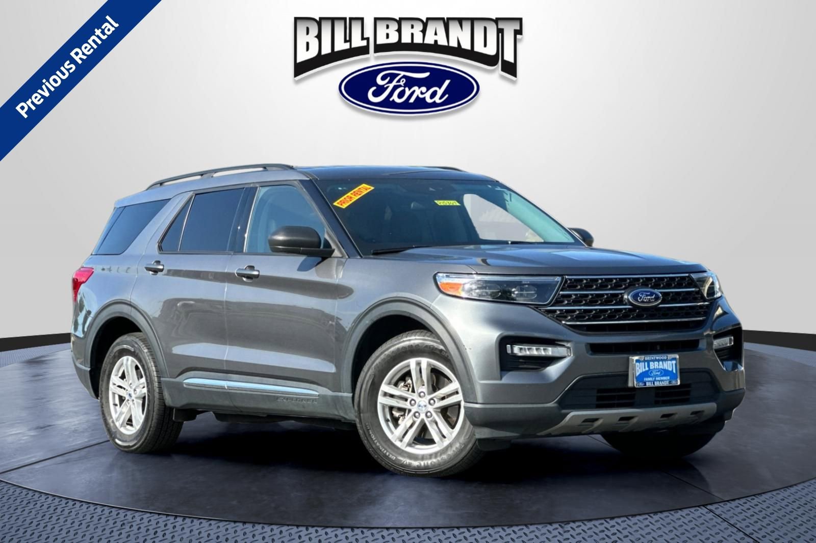 Certified 2023 Ford Explorer XLT w/ Equipment Group 202A AWD/4WD image 1