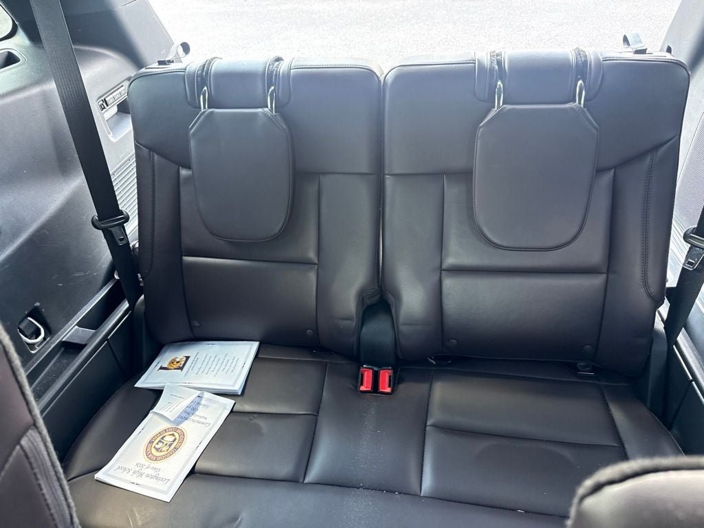 Certified 2025 Ford Explorer Platinum RWD image 22