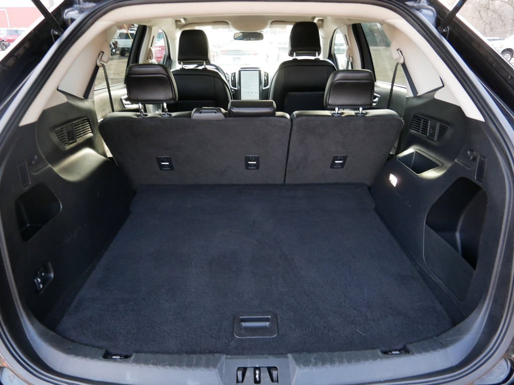 Certified 2024 Ford Edge SEL AWD/4WD image 10