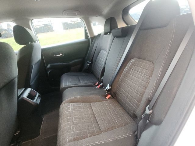 Used 2025 Honda HR-V LX image 12