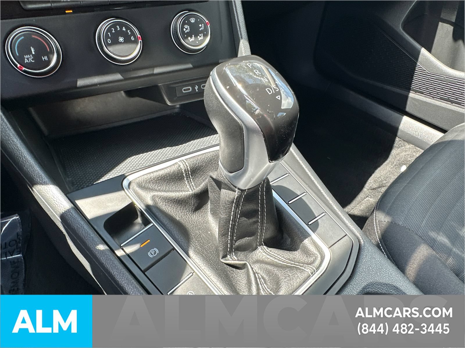 Used 2024 Volkswagen Jetta S FWD image 34