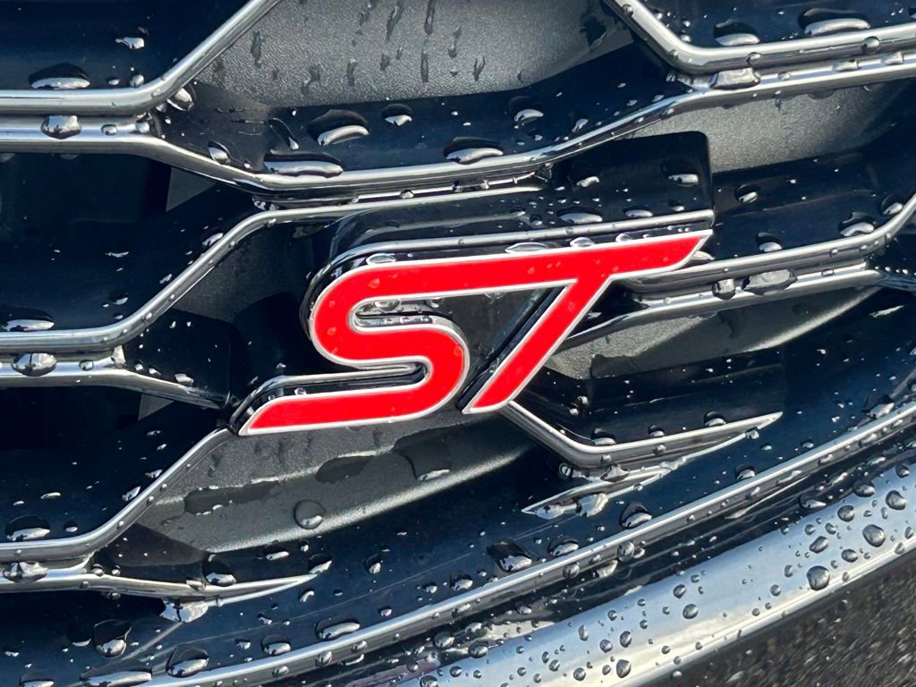 Certified 2025 Ford Explorer ST AWD/4WD image 20