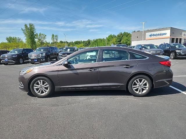 Used 2017 Hyundai Sonata SE w/ Cargo Package FWD image 7