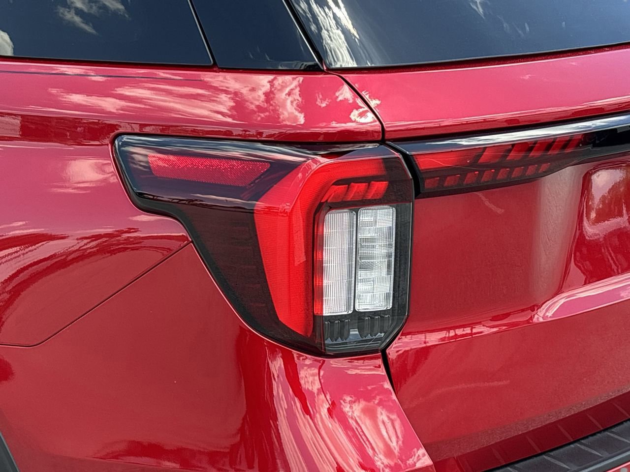 Certified 2025 Ford Explorer ST w/ Sun And Sound Package RWD image 7