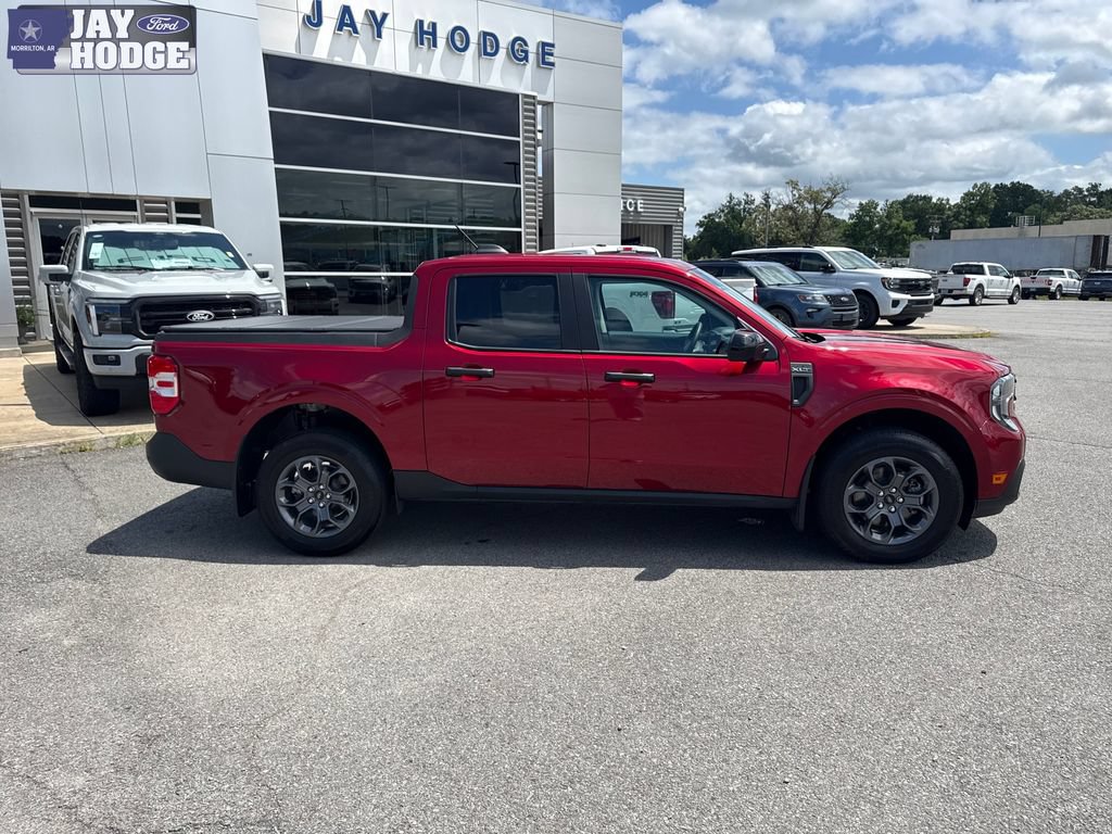 Certified 2025 Ford Maverick XLT w/ XLT Luxury Package AWD/4WD image 9