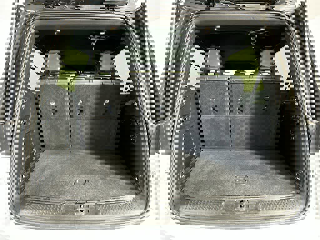 Used 2023 Jeep Wagoneer Series III w/ Preferred Equipment Group image 24