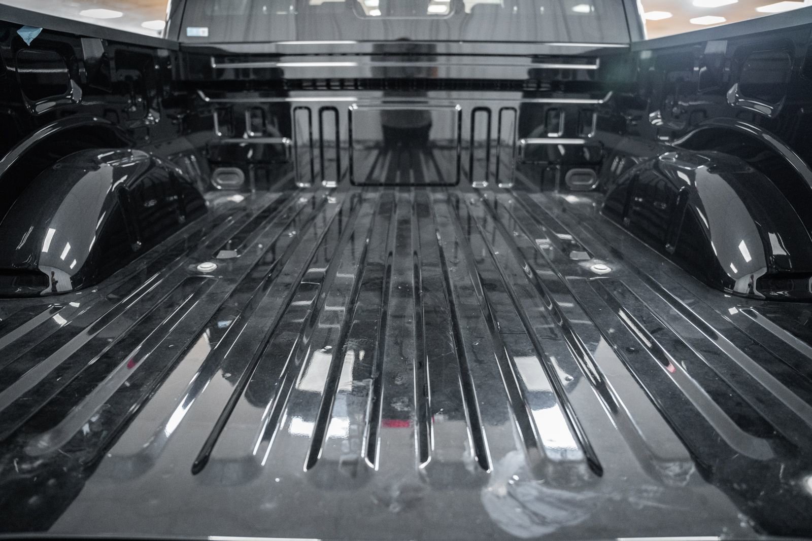 Certified 2025 Ford F150 Lariat w/ Equipment Group 502A High image 23