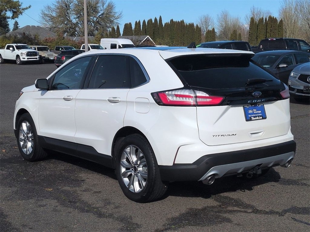 Certified 2023 Ford Edge Titanium w/ Class II Trailer Tow Package image 3