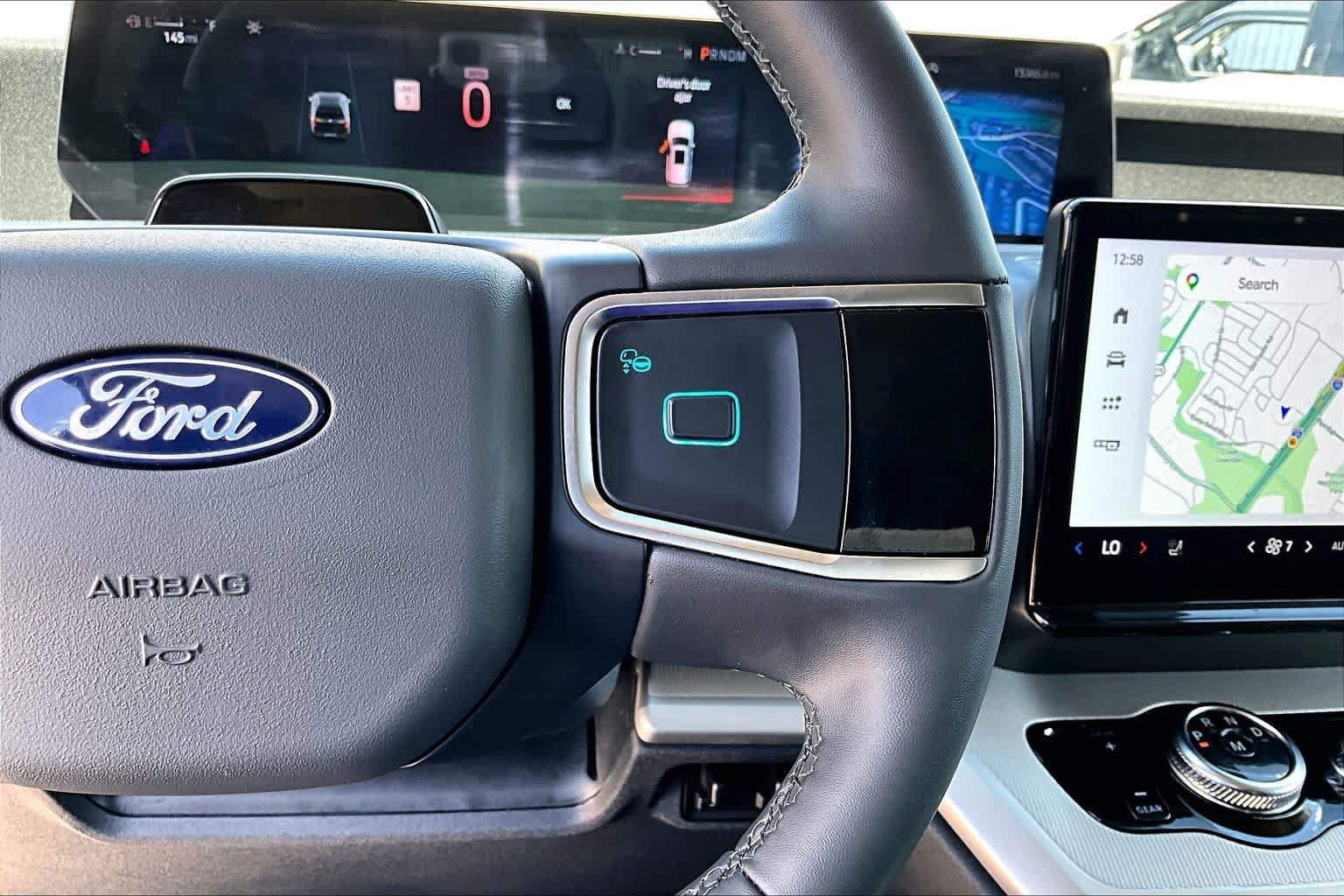 Certified 2025 Ford Expedition Active AWD/4WD image 25