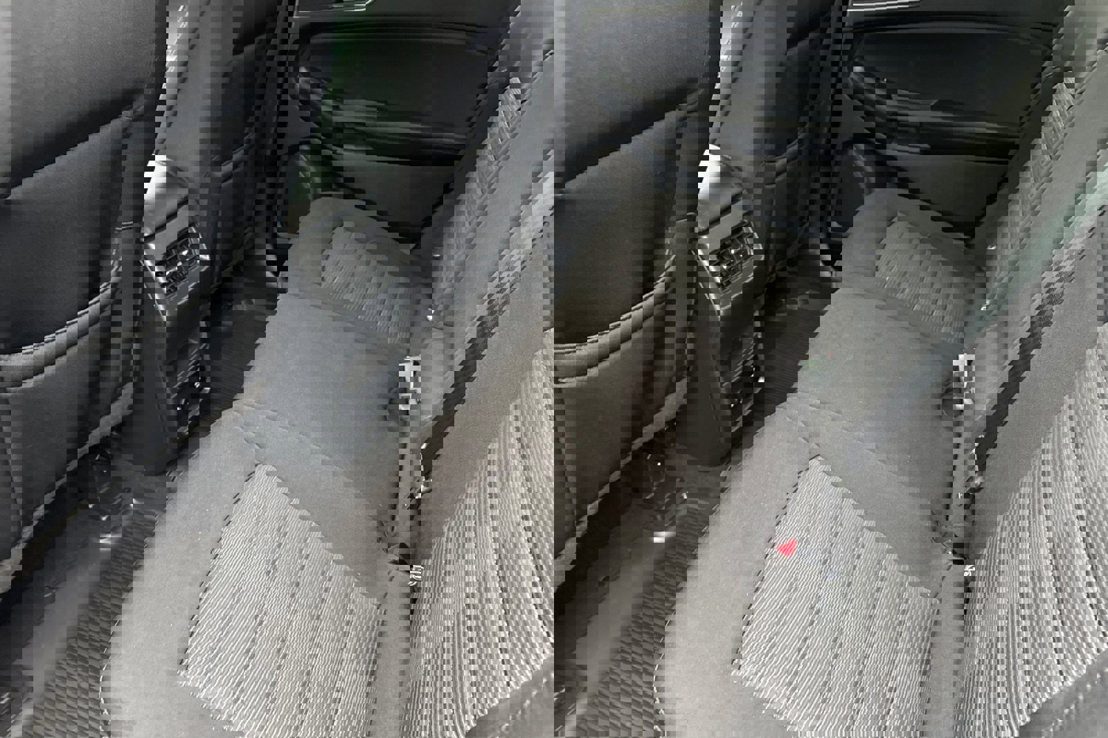 Certified 2024 Ford Edge SEL w/ Convenience Package image 12