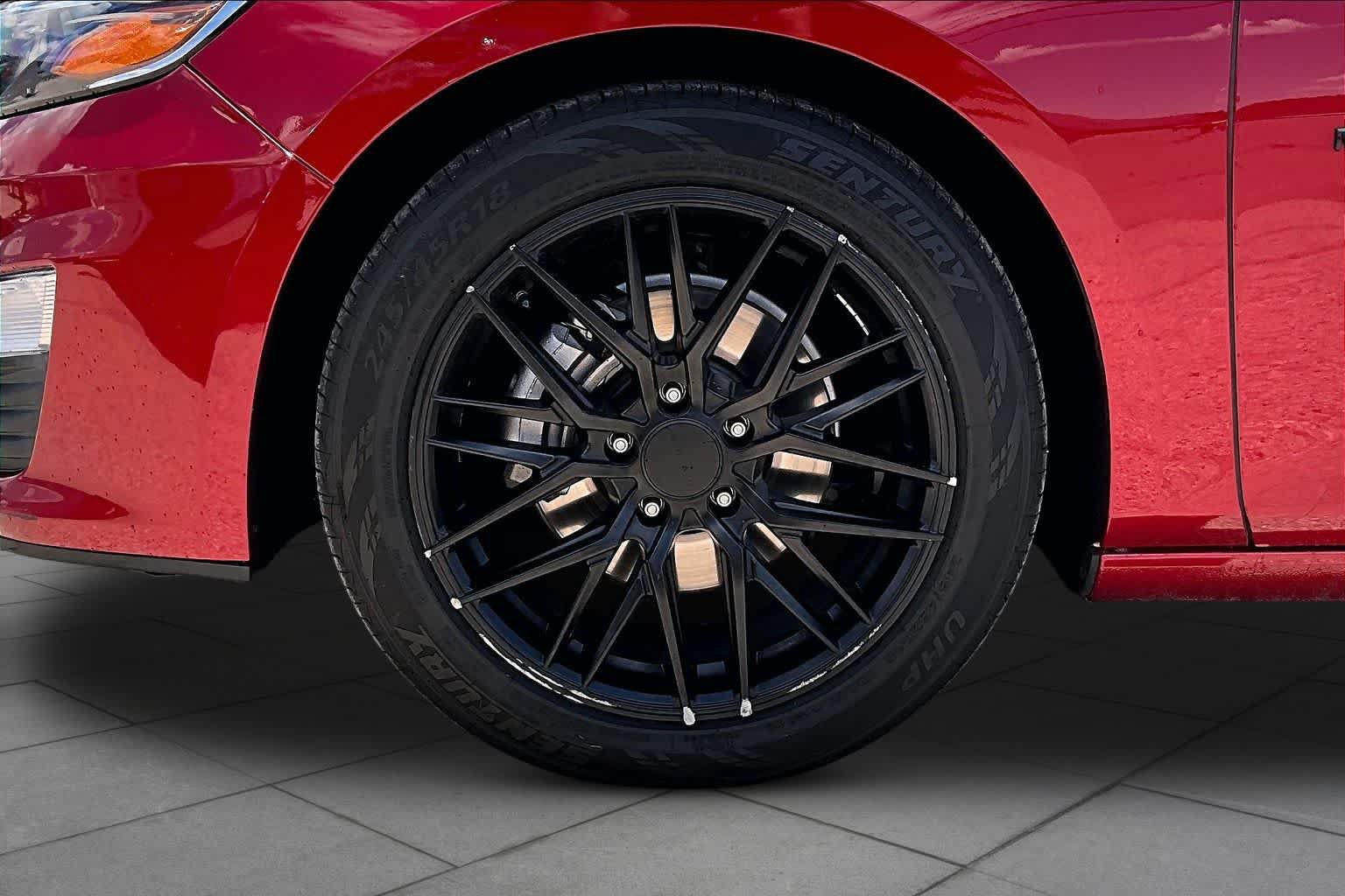 Used 2024 Chevrolet Malibu RS FWD image 11