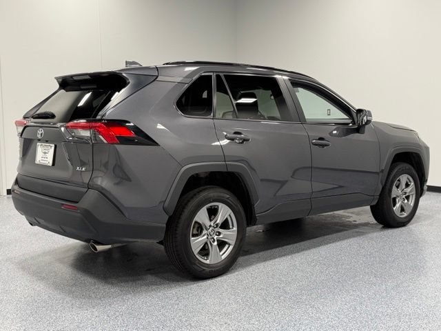 Used 2024 Toyota RAV4 XLE FWD image 12