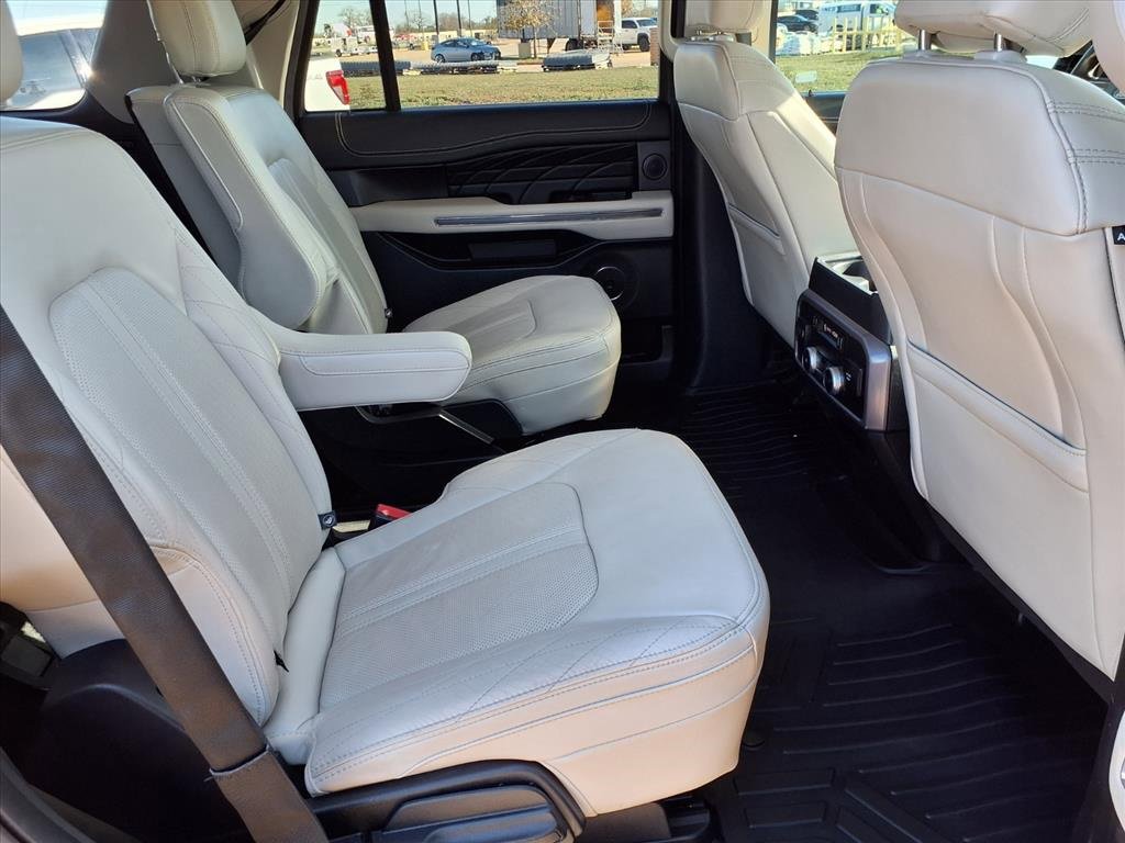 Certified 2020 Ford Expedition Platinum image 28