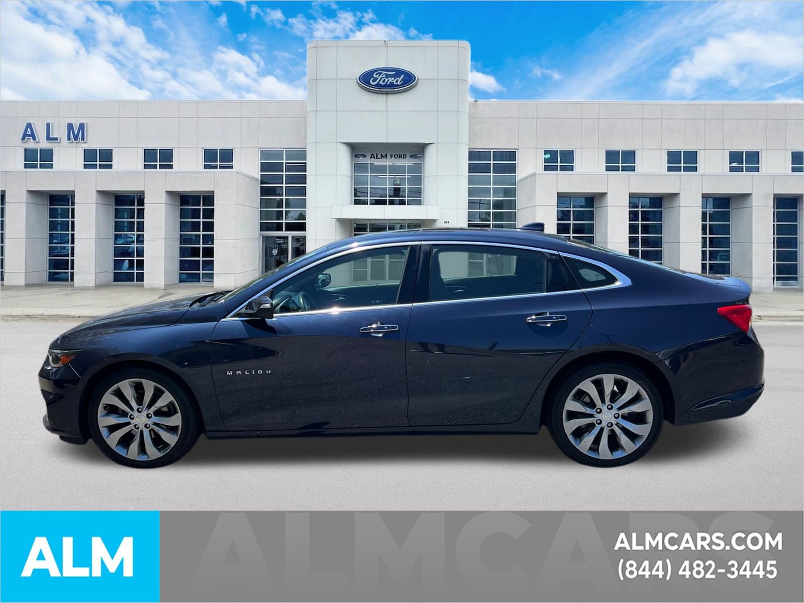 Used 2017 Chevrolet Malibu Premier w/ Premier Sun and Wheel Package FWD image 9