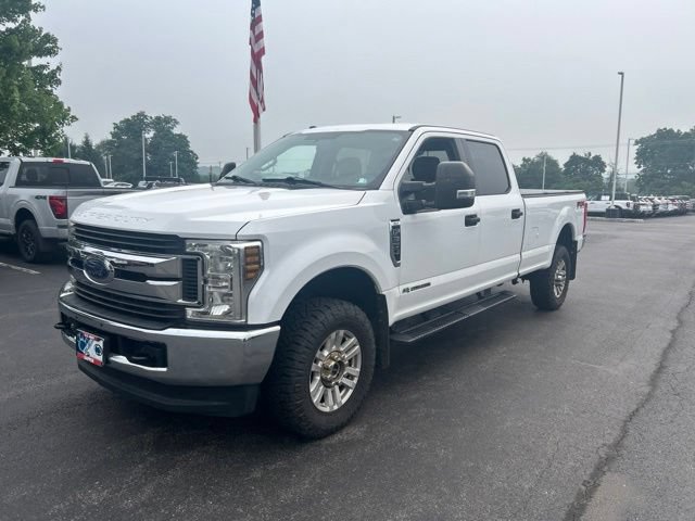 Certified 2019 Ford F350 XLT w/ FX4 Off-Road Package AWD/4WD image 3