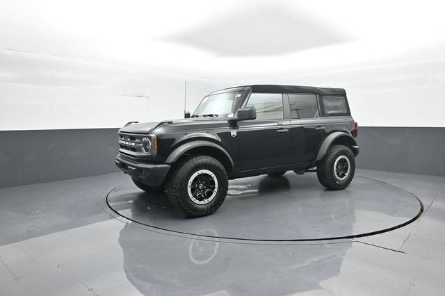 Certified 2023 Ford Bronco Big Bend w/ Sasquatch Package AWD/4WD image 4
