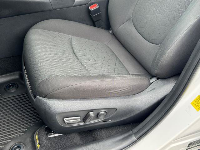Used 2024 Toyota RAV4 XLE AWD/4WD image 15