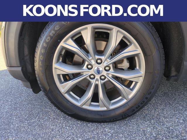 Certified 2022 Ford Explorer XLT w/ Equipment Group 202A AWD/4WD image 27