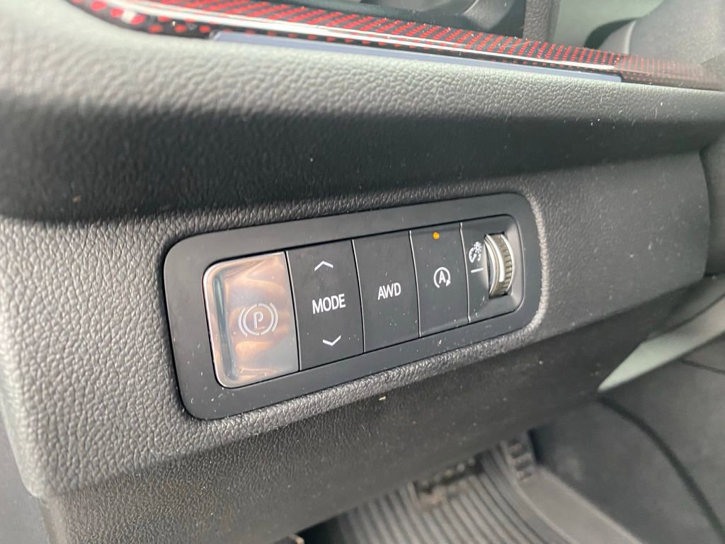 Used 2024 Chevrolet Traverse Z71 image 17