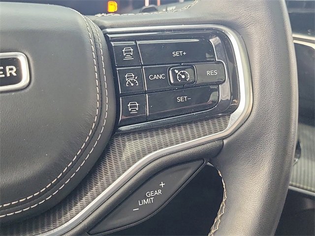 Used 2022 Jeep Grand Wagoneer Series II image 13