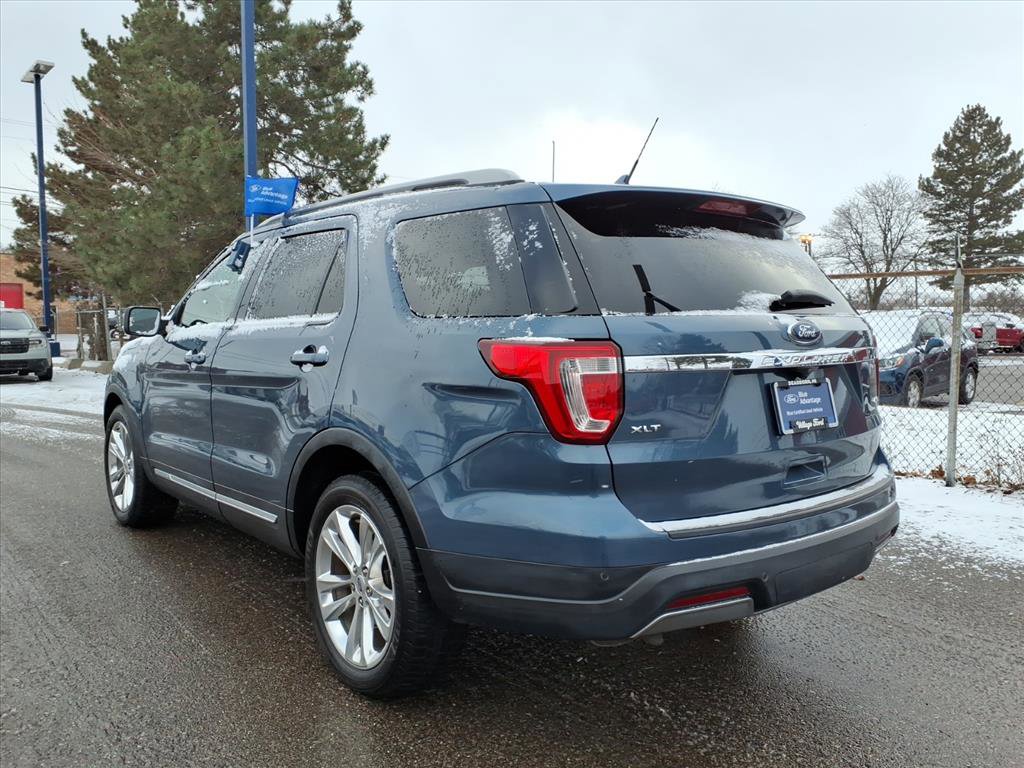 Certified 2019 Ford Explorer XLT w/ Equipment Group 202A image 9