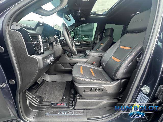 Used 2024 GMC Sierra 2500 AT4 w/ AT4 Premium Plus Package image 13