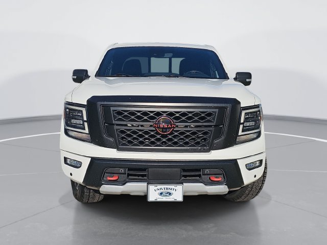 Used 2023 Nissan Titan PRO-4X w/ Pro-4x Convenience Package AWD/4WD image 8
