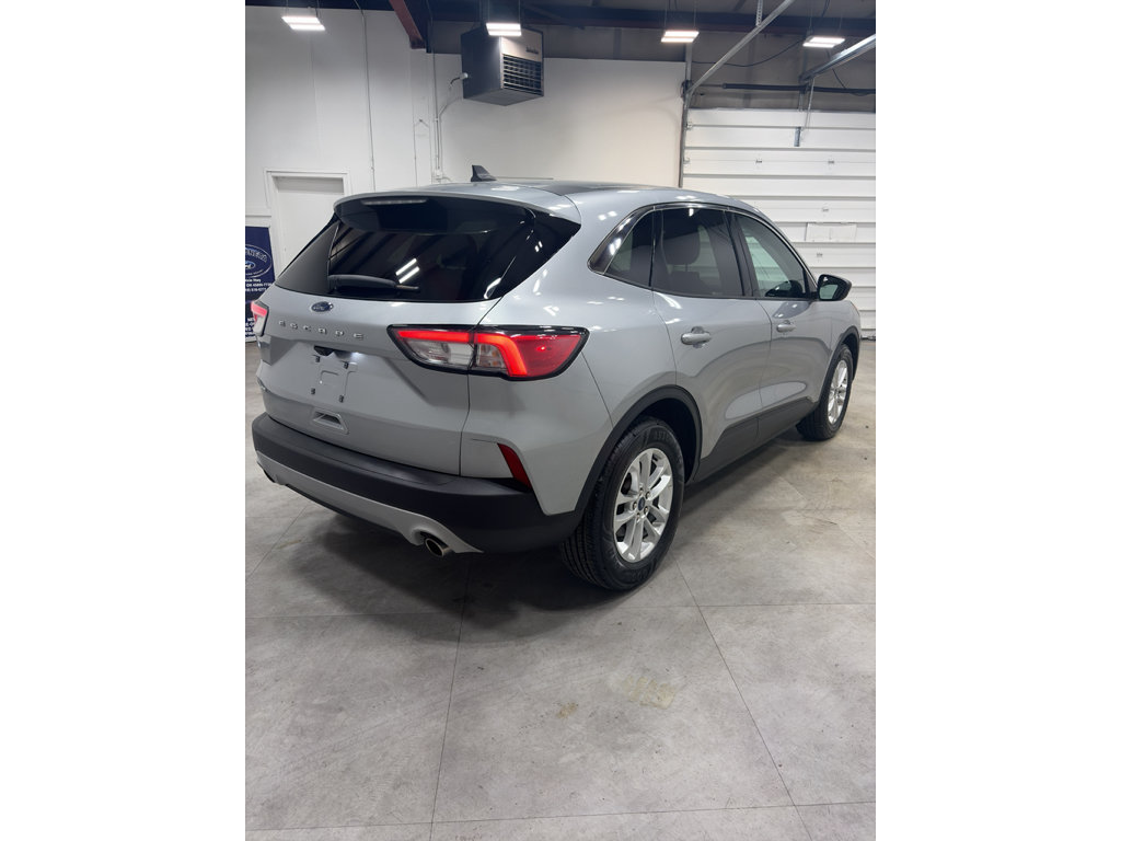 Certified 2022 Ford Escape SE FWD image 5