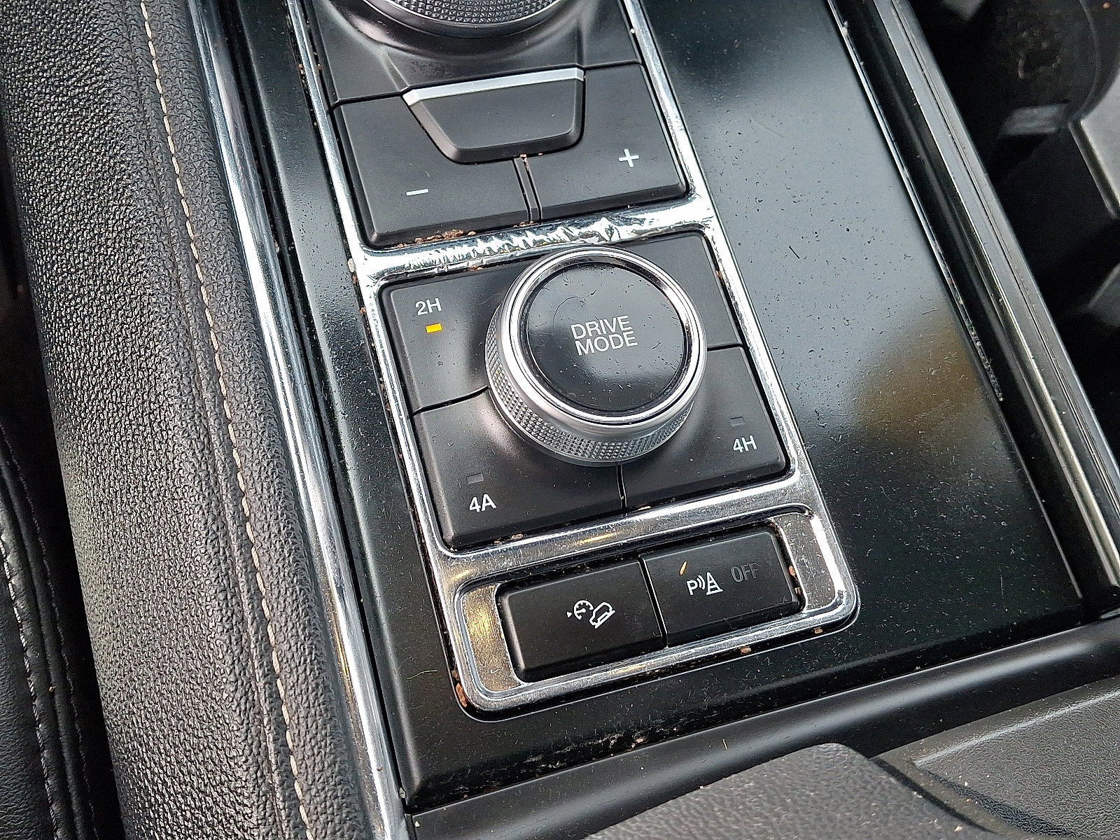 Certified 2023 Ford Expedition Max XLT image 26